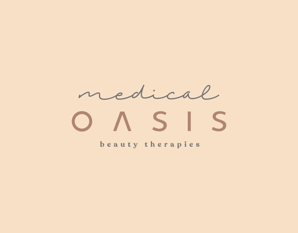 Logo con fondo Medical Oasis